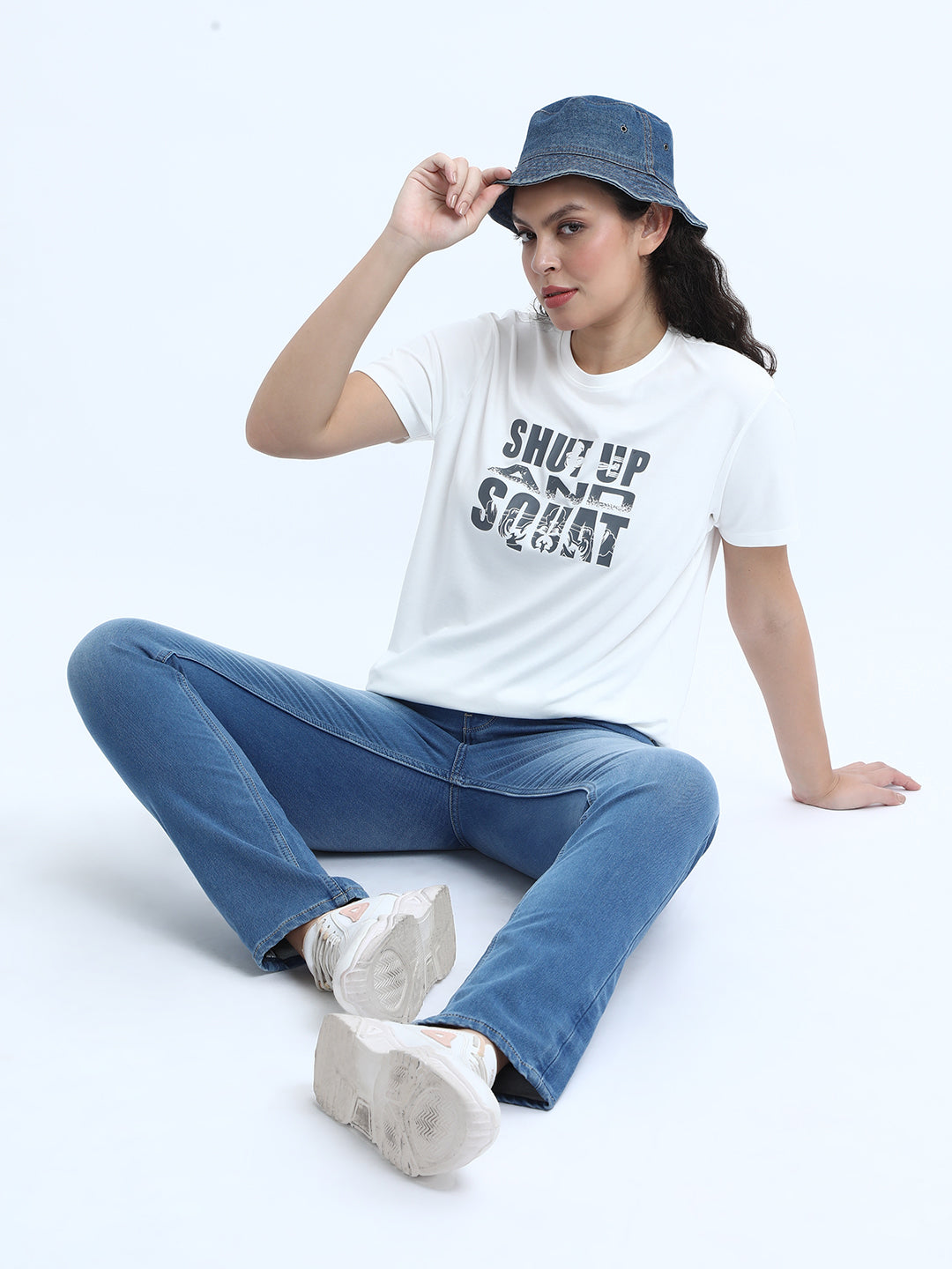 Squat (White)